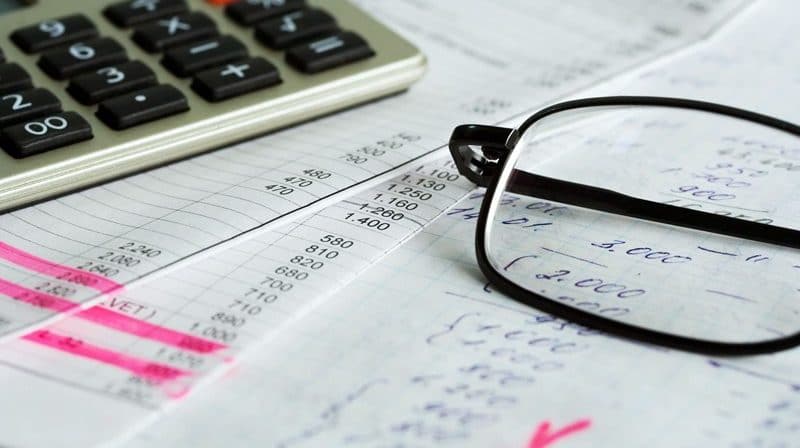 Minimum hours for Tax Credits